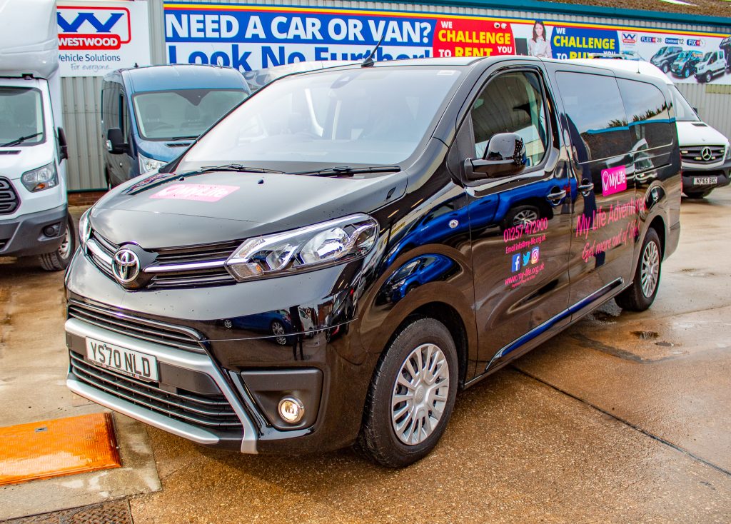 Toyota ProAce Verso Minibus