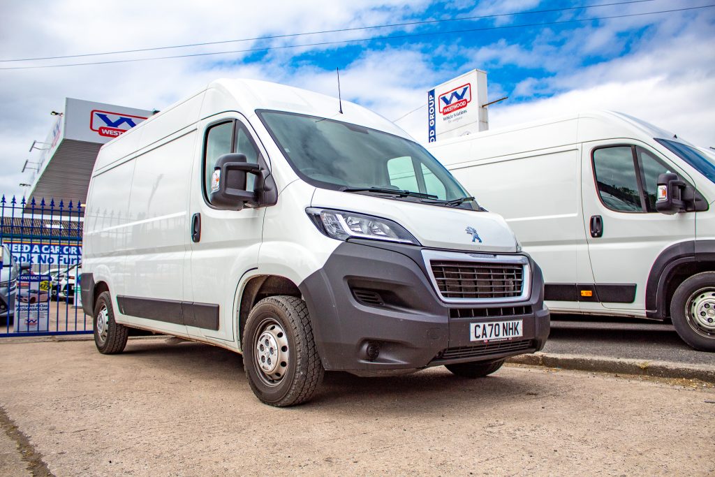 Long Wheelbase Van Hire In Wigan