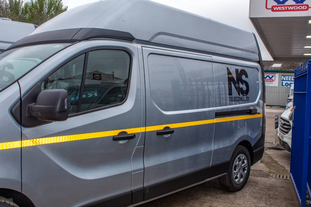 NS Telecoms renault trafic