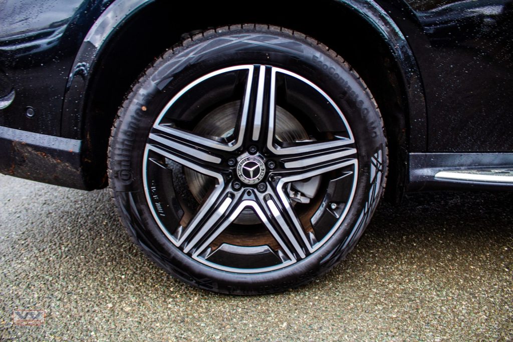 Mercedes GLC 300 alloy wheels