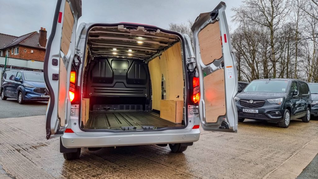 2024 Ford Transit Custom cargo bay