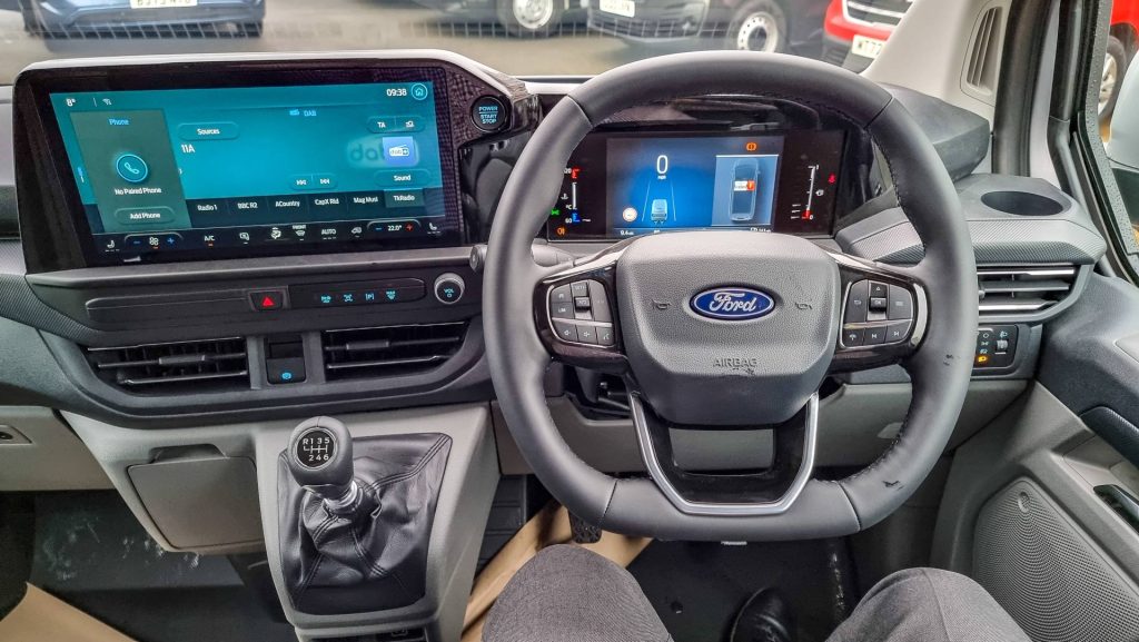 2024 Ford Transit Custom dashboard