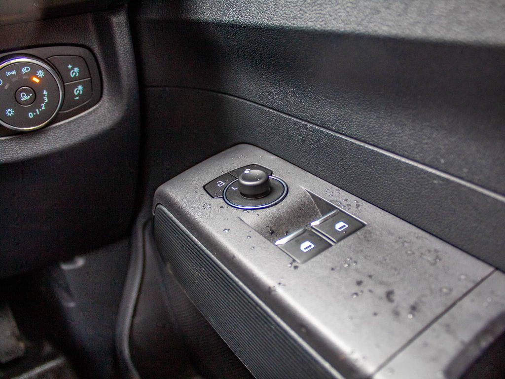 Ford Transit Courier Electric Windows