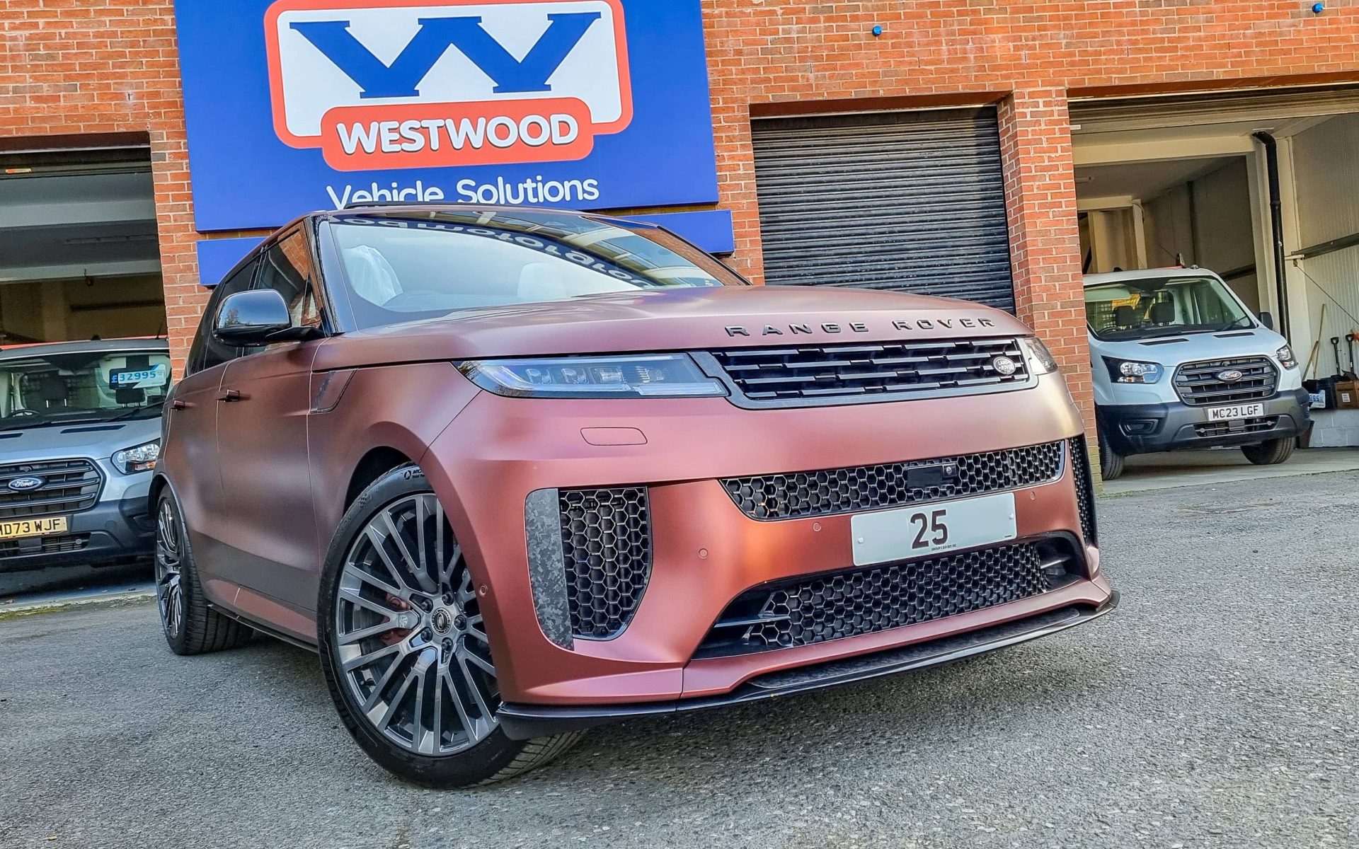 2025 Range Rover Sport SV Edition 2