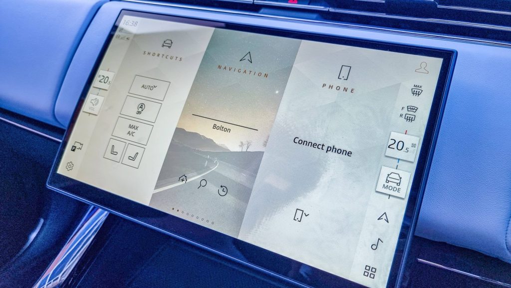 Range Rover Sport SV Edition Infotainment Screen
