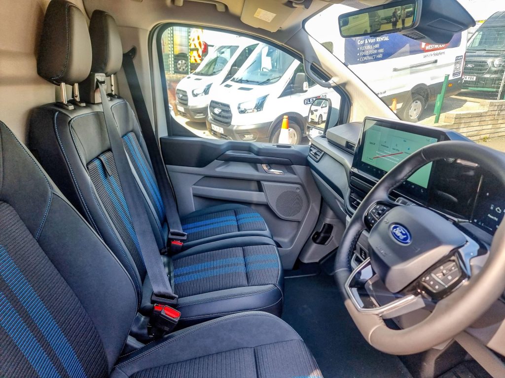 Ford Transit Custom Sport Interior 2025